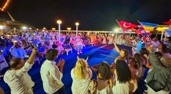 SOSYETENİN YENİ TRENDİ CRUİSE TATİLİ
