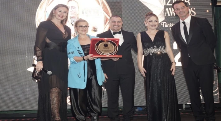 SANAT VE BASIN DÜNYASI AQUA MARİN’DE BULUŞTU