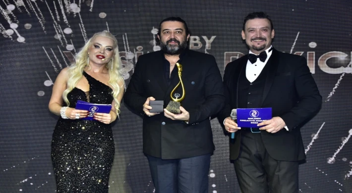 GECENİN YILDIZI OLDULAR