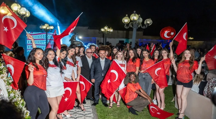 A MİLLİ TAKIM’A BOĞAZ'DA MORAL GECESİ