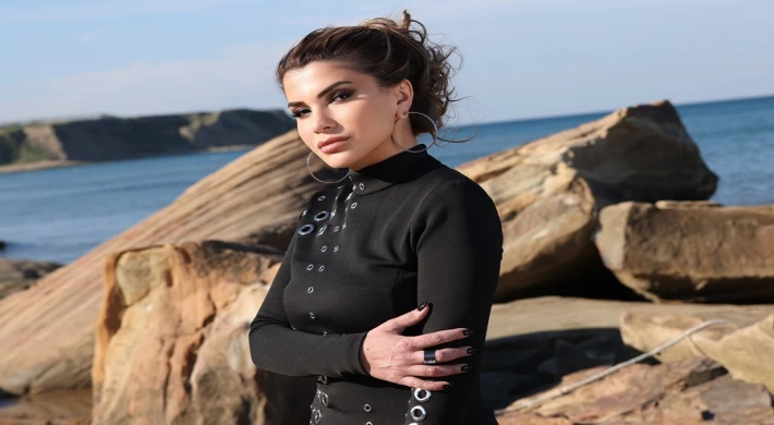 ŞİRA’DAN DİJİTAL ÇAĞIN AŞK MANİFESTOSU