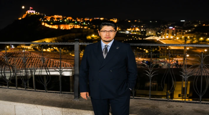 KİTABI BASKIYA GİRİYOR