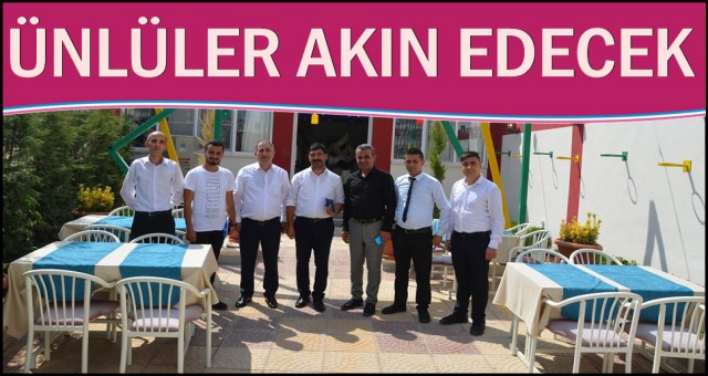 ÜNLÜLER AKIN EDECEK