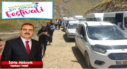 HAKKARİ’DE FESTİVAL İZDİHAMI