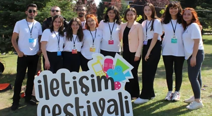 İLETİŞİM SEKTÖRÜ KOCAELİ'DE ÖĞRENCİLERLE BİR ARAYA GELİYOR