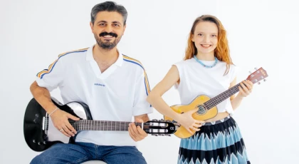 GÜLLERDEN GÜLLELER