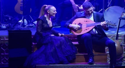 ZİYNET SALİ’DEN MUAZZEZ ABACI’YA DUYGULANDIRAN SAYGI