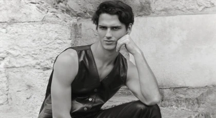 SPOR VE MODELLİĞİ BİR ARADA YÜRÜTÜYOR