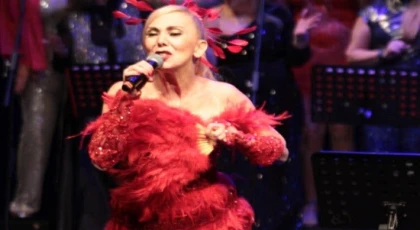 SİBEL GÖKÇE İZLEYENLERİ HAYRAN BIRAKTI