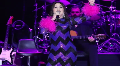 SAHNELERDE NİLÜFER FIRTINASI