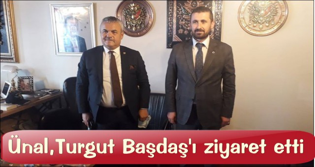 MAKAMINDA ZİYARET ETTİ