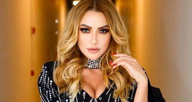 HADİSE SEVENLERİ İLE BULUŞUYOR